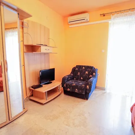 With Parking Space Zambratija, Umag - 27183 Apartman