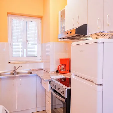 Appartement With Parking Space Zambratija, Umag - 27183 *