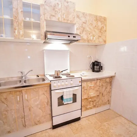 Apartman With Parking Space Zambratija, Umag - 27183 Zambratija (Istria)